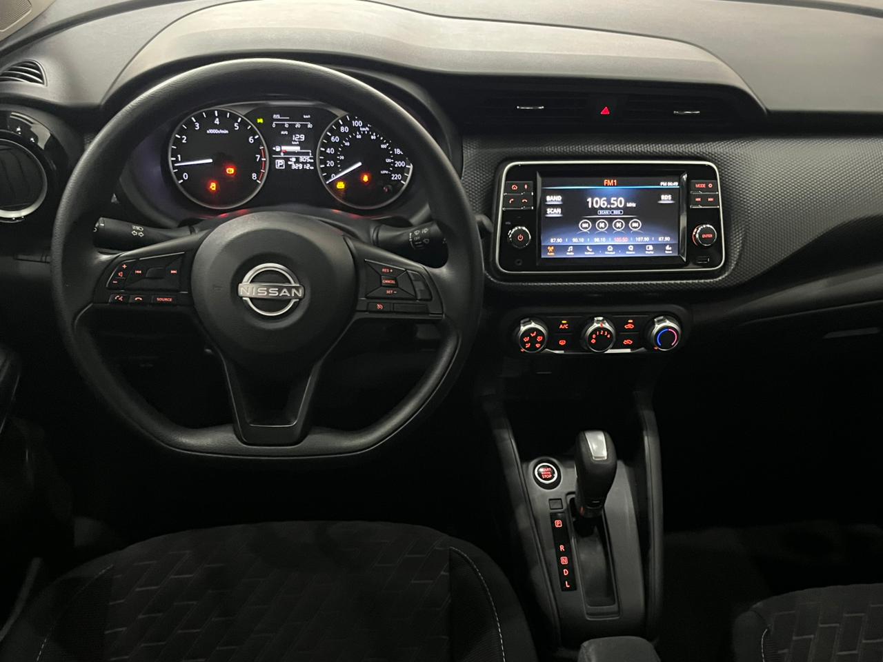 2025 NISSAN Kicks 5 pts. Advance, 2.0l, TA, RA-17