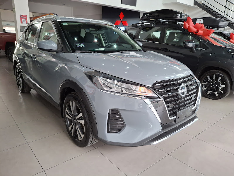 2025 NISSAN Kicks 5 pts. Advance, 2.0l, TA, RA-17