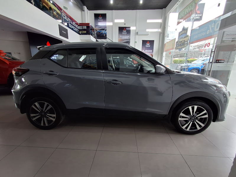 2025 NISSAN Kicks 5 pts. Advance, 2.0l, TA, RA-17