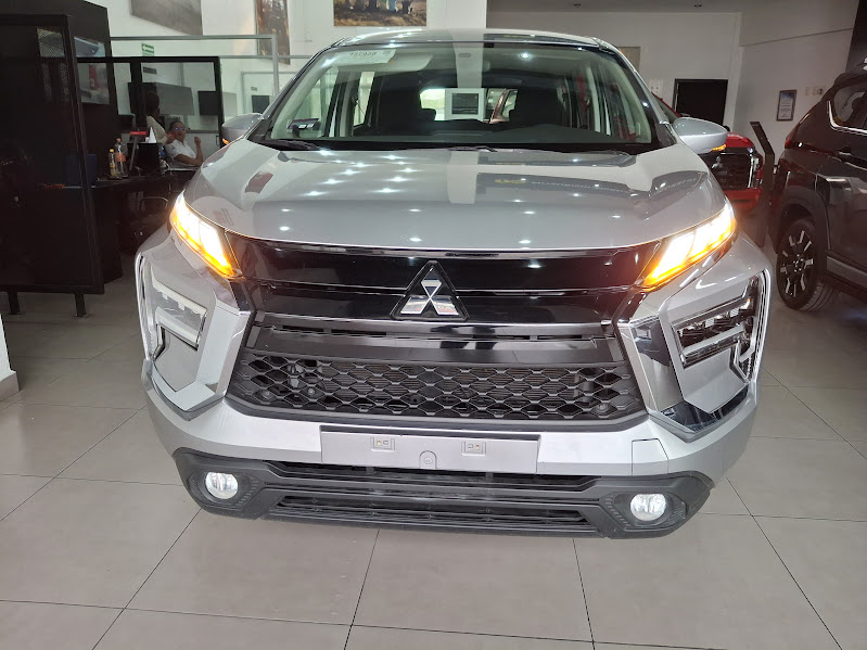 2025 MITSUBISHI Xpander 5 pts. GLS, 1.5l, TA, 7 pas., RA-16