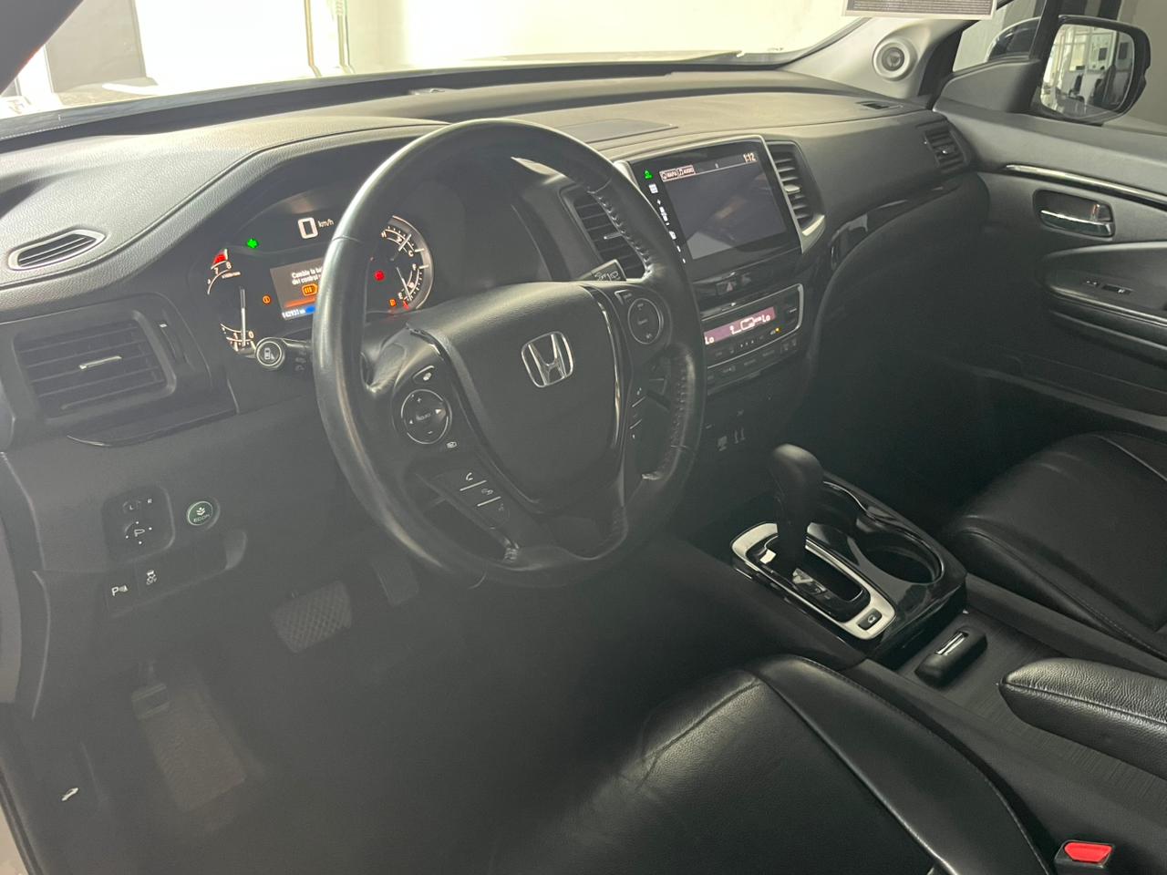 2016 HONDA Pilot 5 pts. Touring, TA, a/ac. Aut., piel, QCP, MP3, DVD, GPS, 4x4