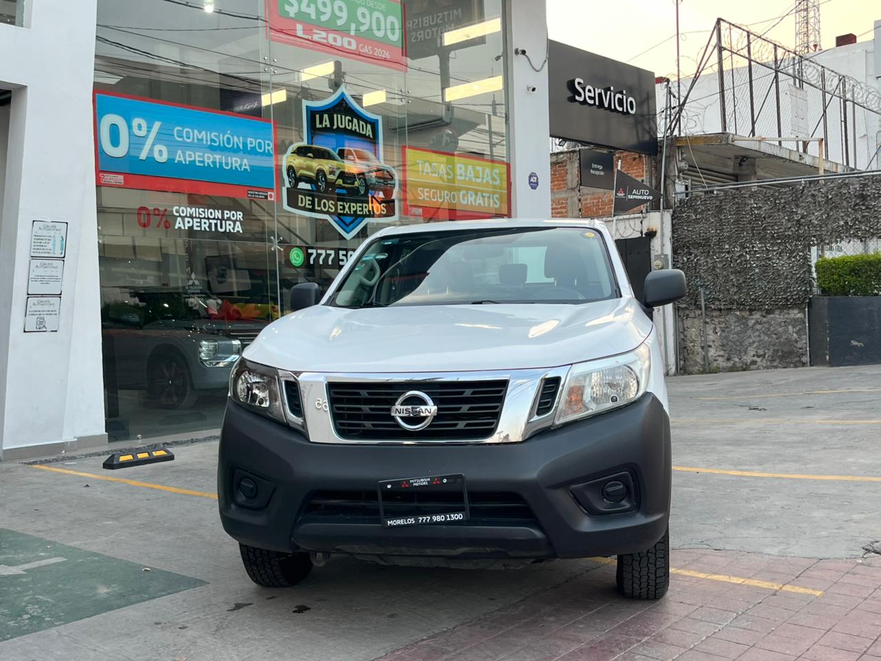 2020 Nissan Comerciales NP300