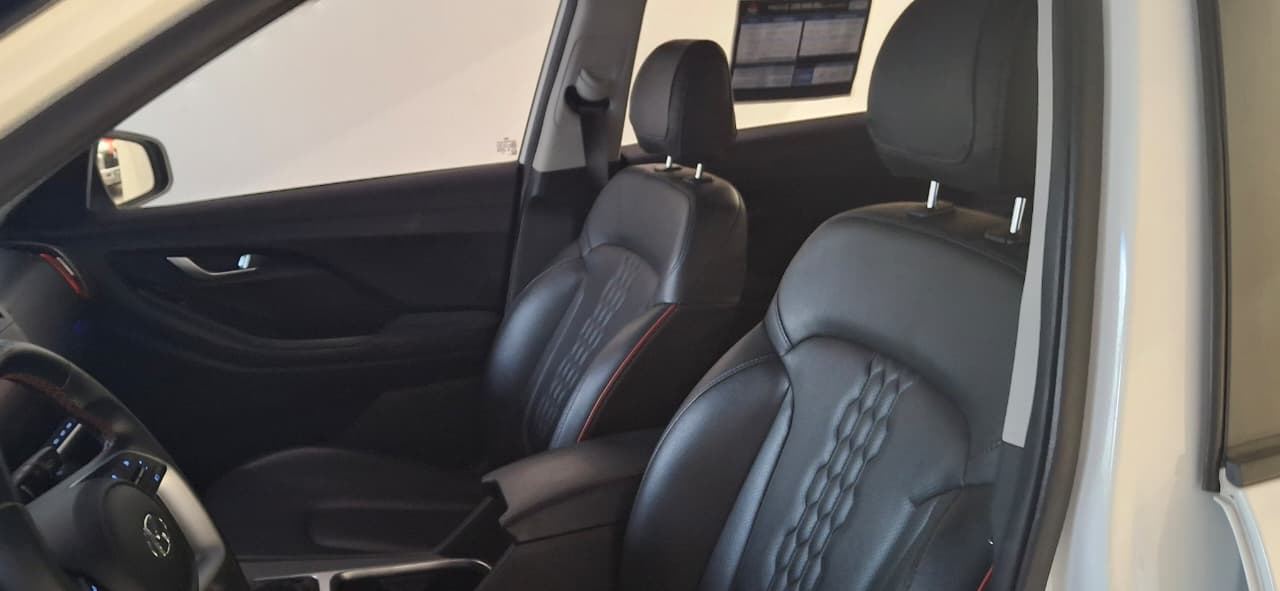 2021 HYUNDAI Creta 5 pts. Limited, 1.4T, TA, piel, f. led, RA-17