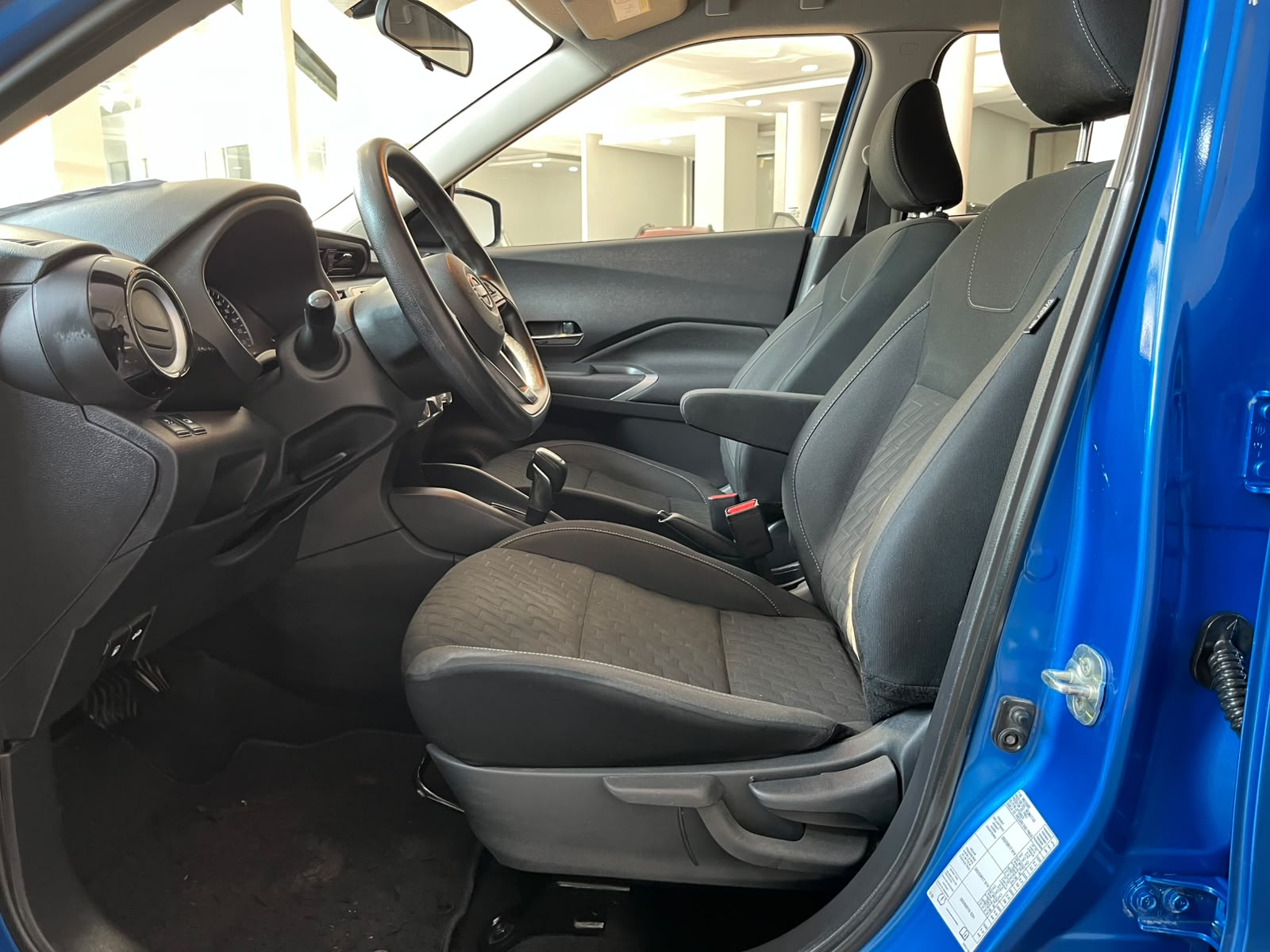 2024 NISSAN Kicks 5 pts. Advance, 1.6l, TM5, a/ac., VE, RA-16