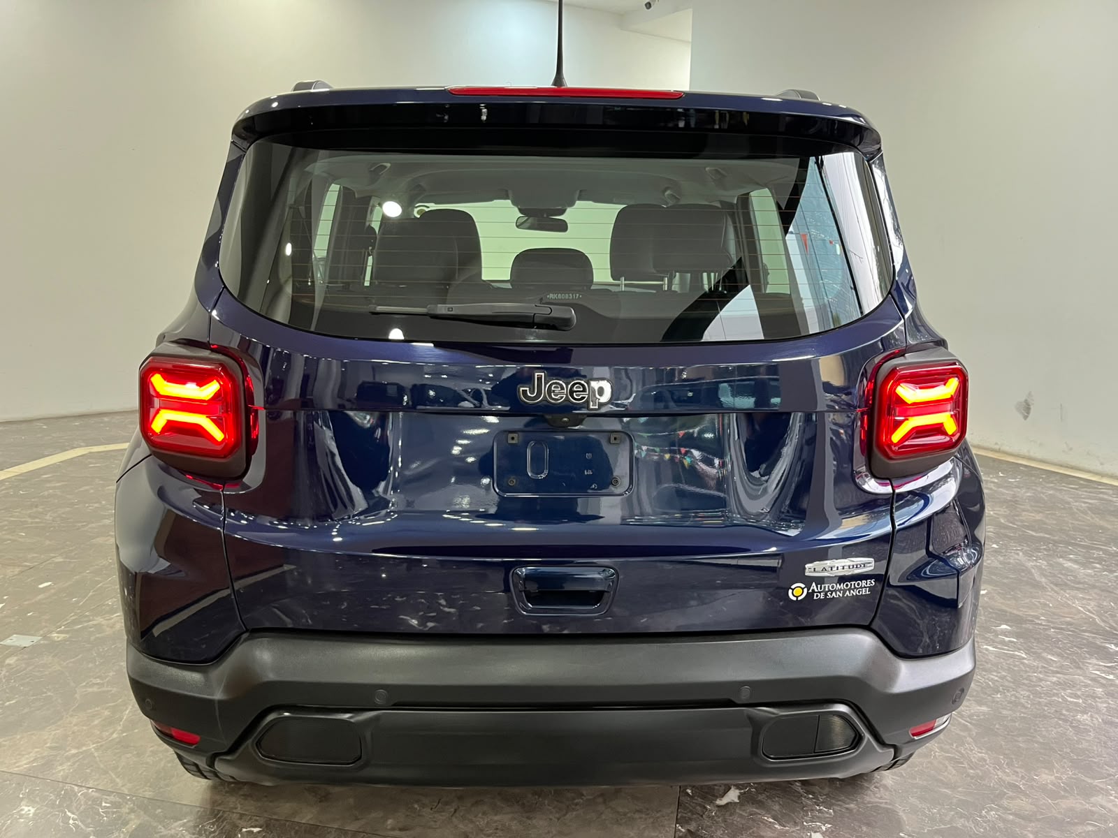 2024 JEEP Renegade 5 pts. Latitude, 1.3T, TA, a/ac. Aut., piel, RA-18