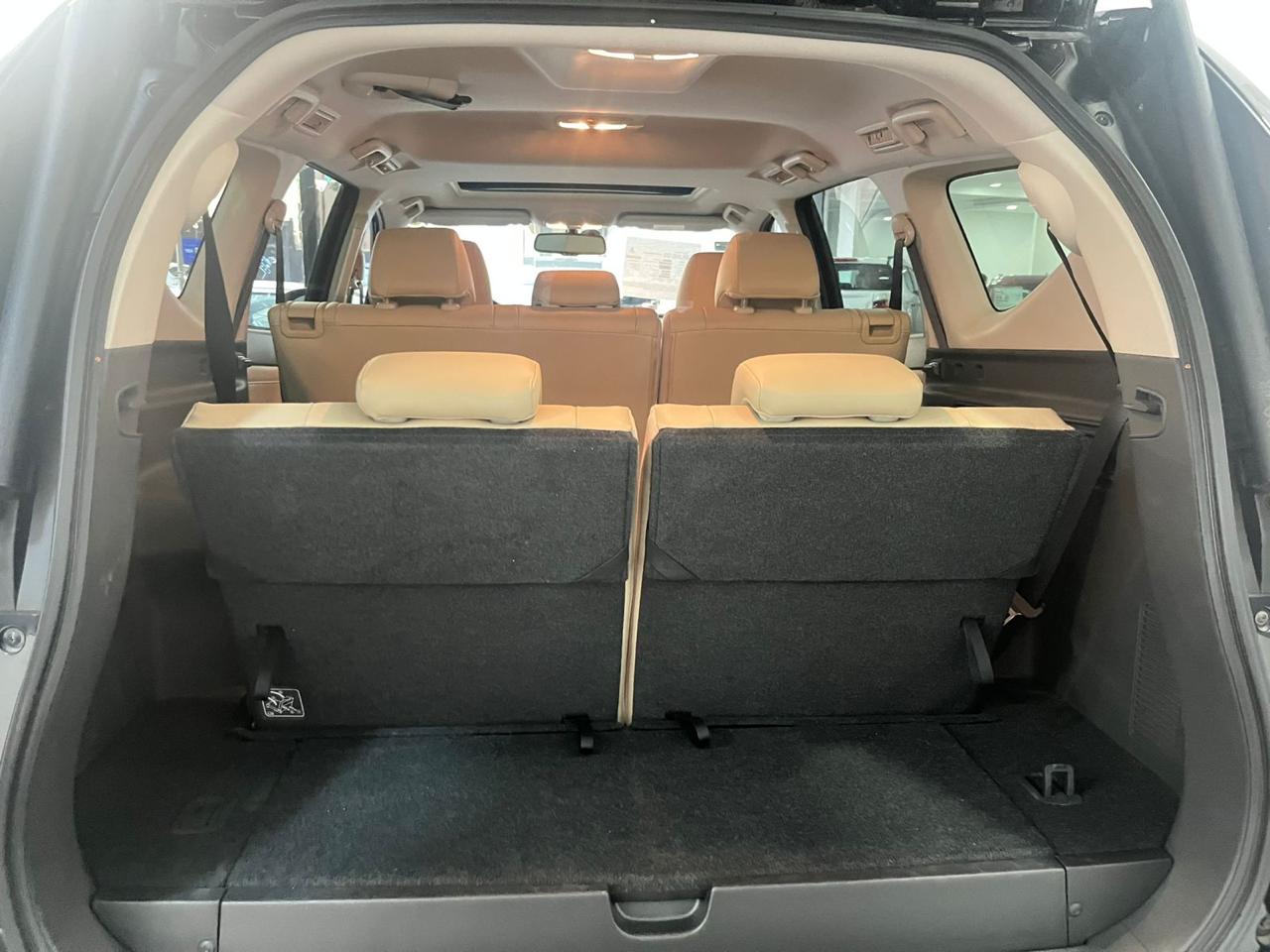 2024 MITSUBISHI Montero 5 pts. SE Plus, 3.0l, TA, QC, f. niebla, 7 pas., RA-18 bitono, 4x4