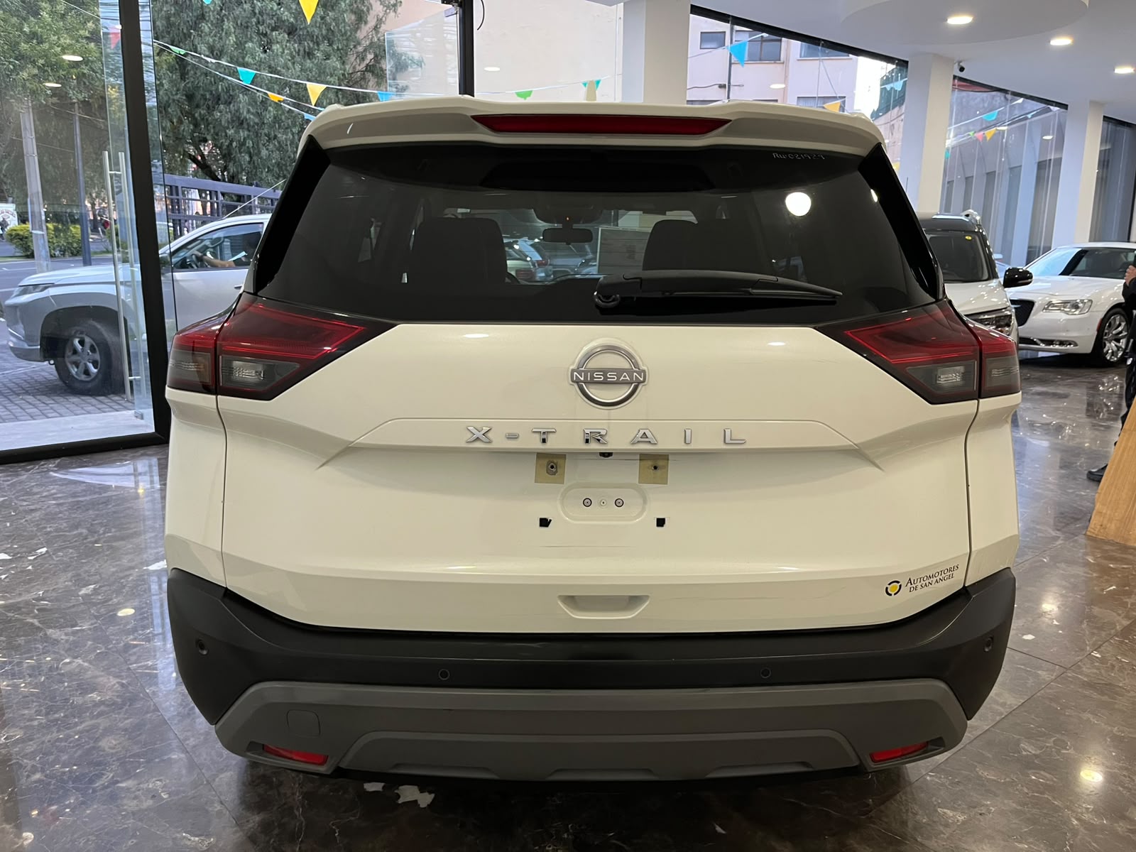2024 NISSAN X-Trail 5 pts. Exclusive, TA, piel, RA-18