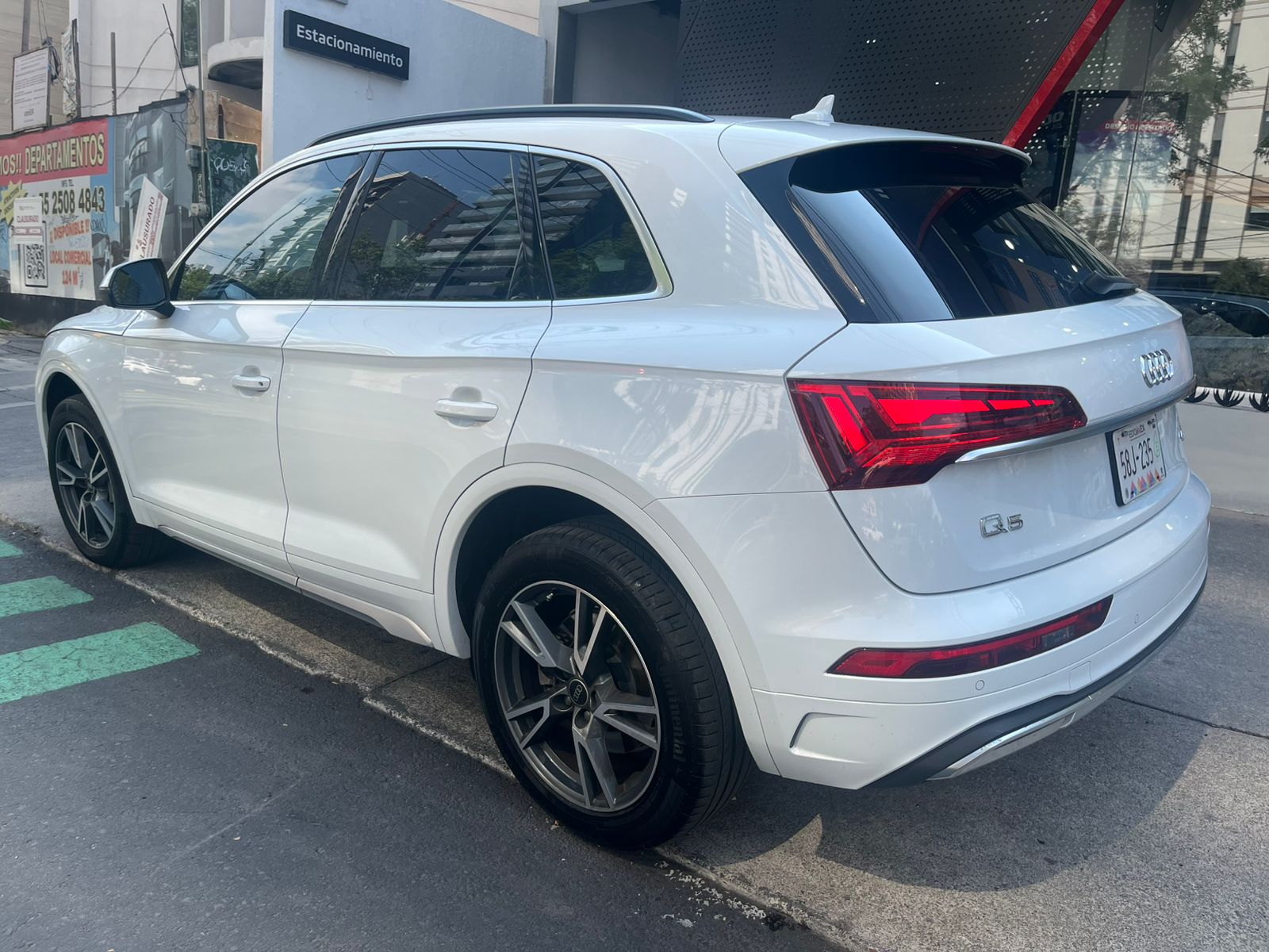 2021 AUDI Q5 4x4 5 pts. Elite, MHEV, 2.0T, S Tronic, GPS, RA-19