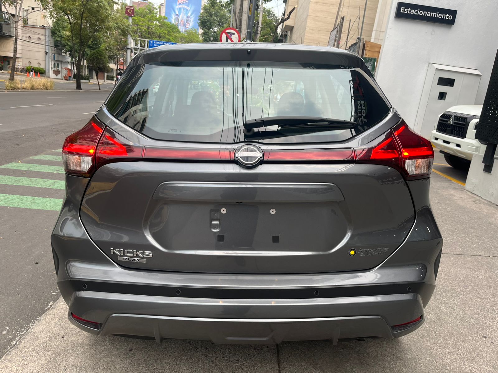 2024 NISSAN Kicks 5 pts. Advance, 1.6l, TM5, a/ac., VE, RA-16