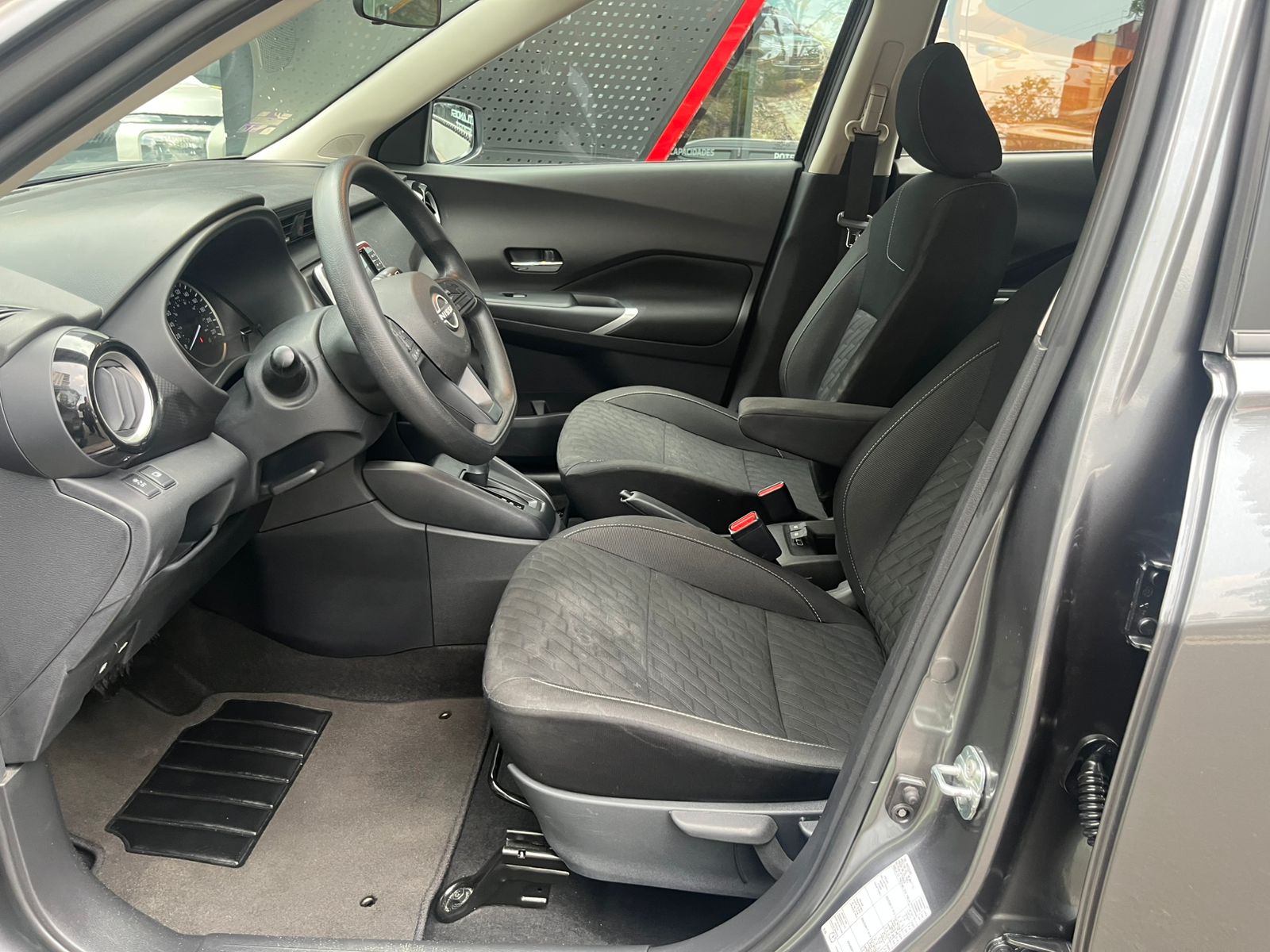 2024 NISSAN Kicks 5 pts. Advance, 1.6l, TM5, a/ac., VE, RA-16