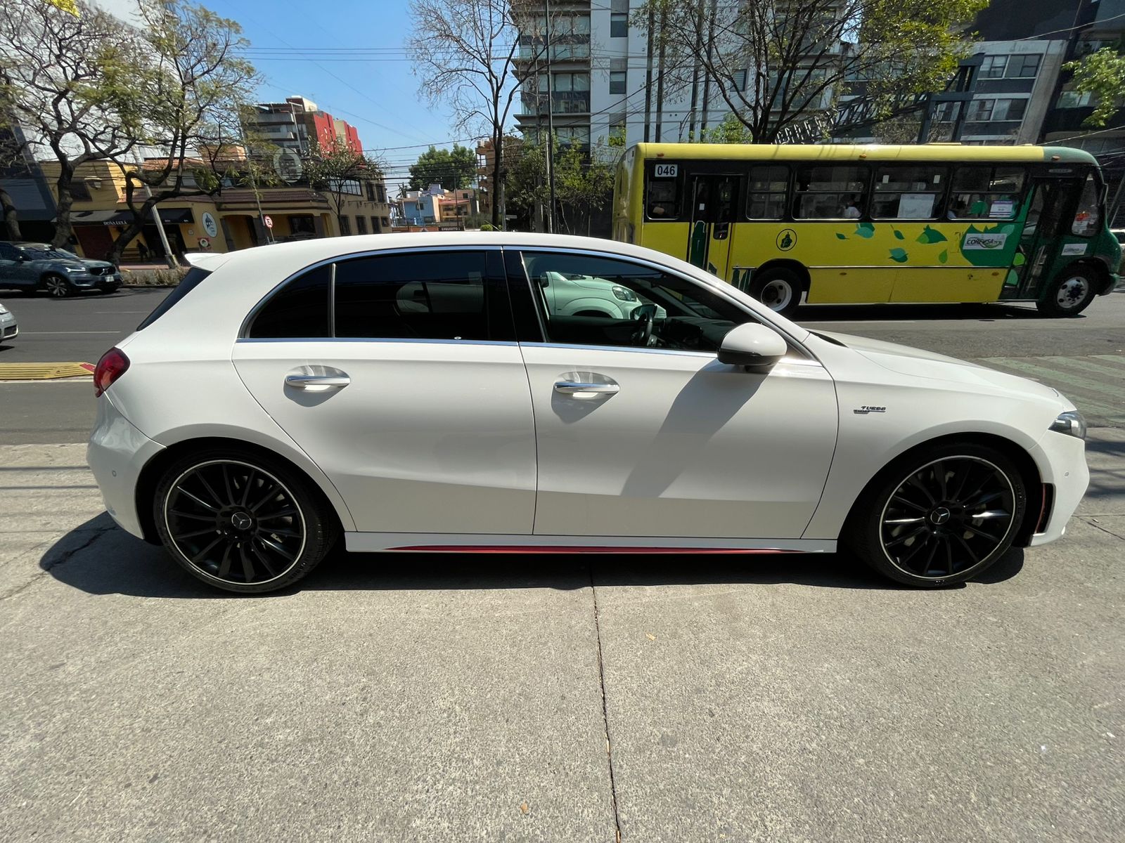 2023 MERCEDES BENZ Clase A 4 pts. A35 AMG 4MATIC, GPS, RA-18