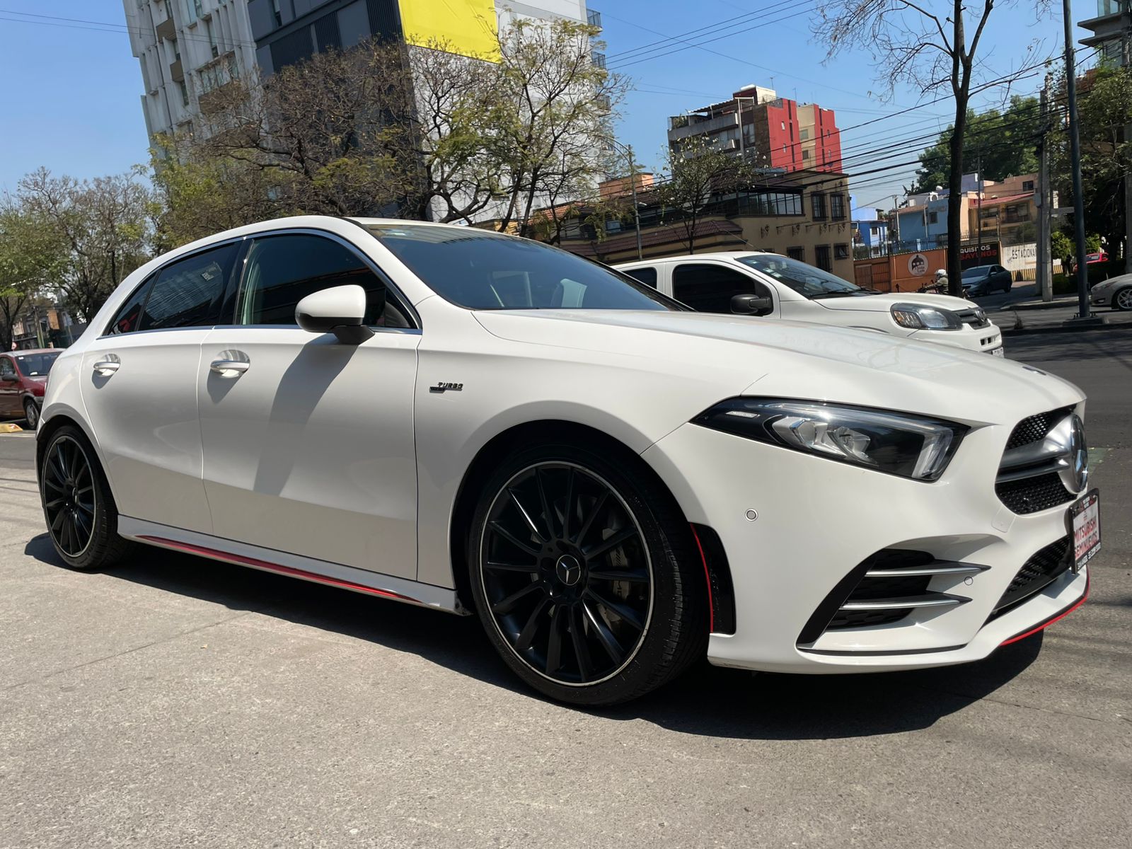 2023 MERCEDES BENZ Clase A 4 pts. A35 AMG 4MATIC, GPS, RA-18
