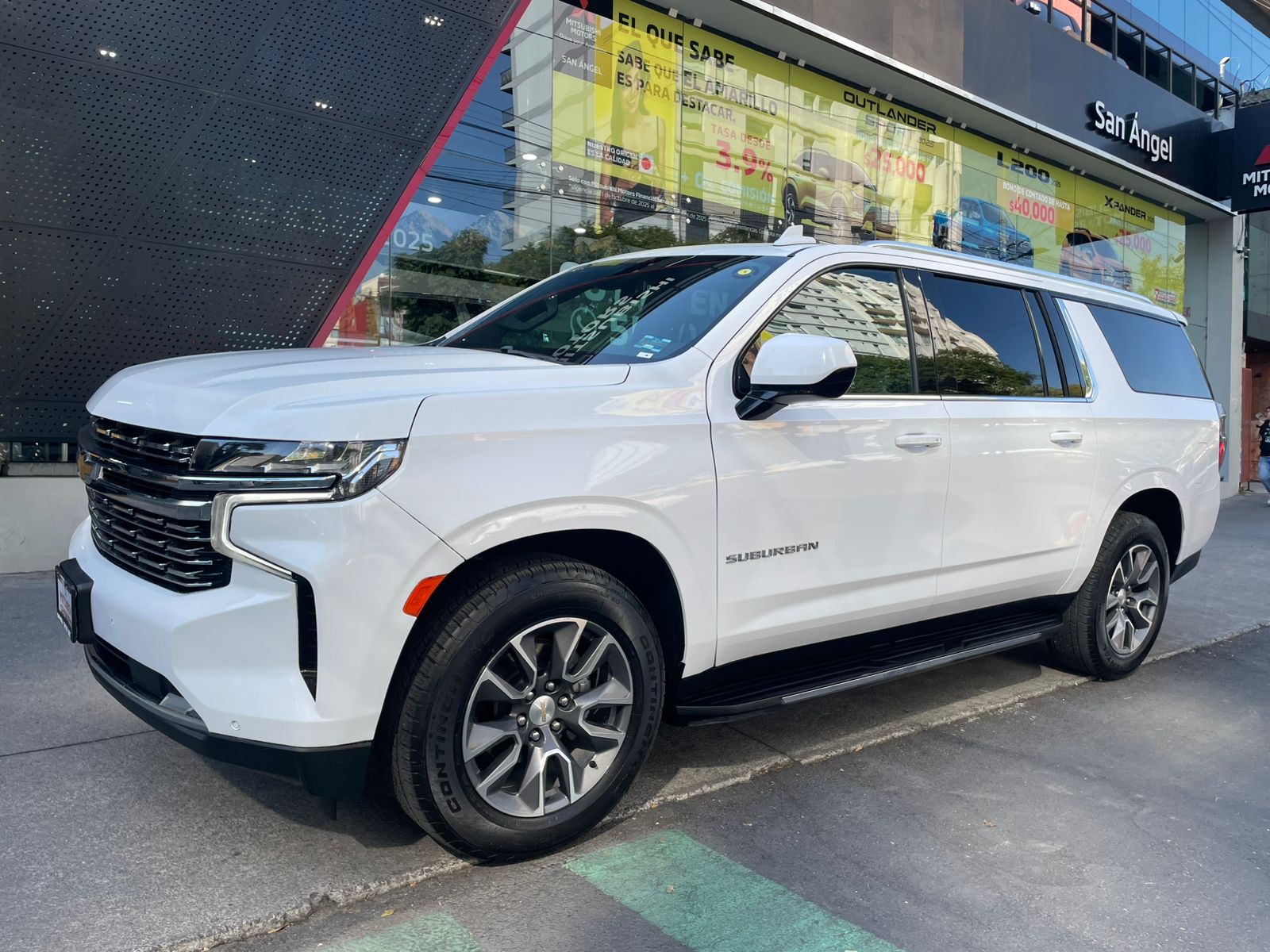 2023 Chevrolet Suburban