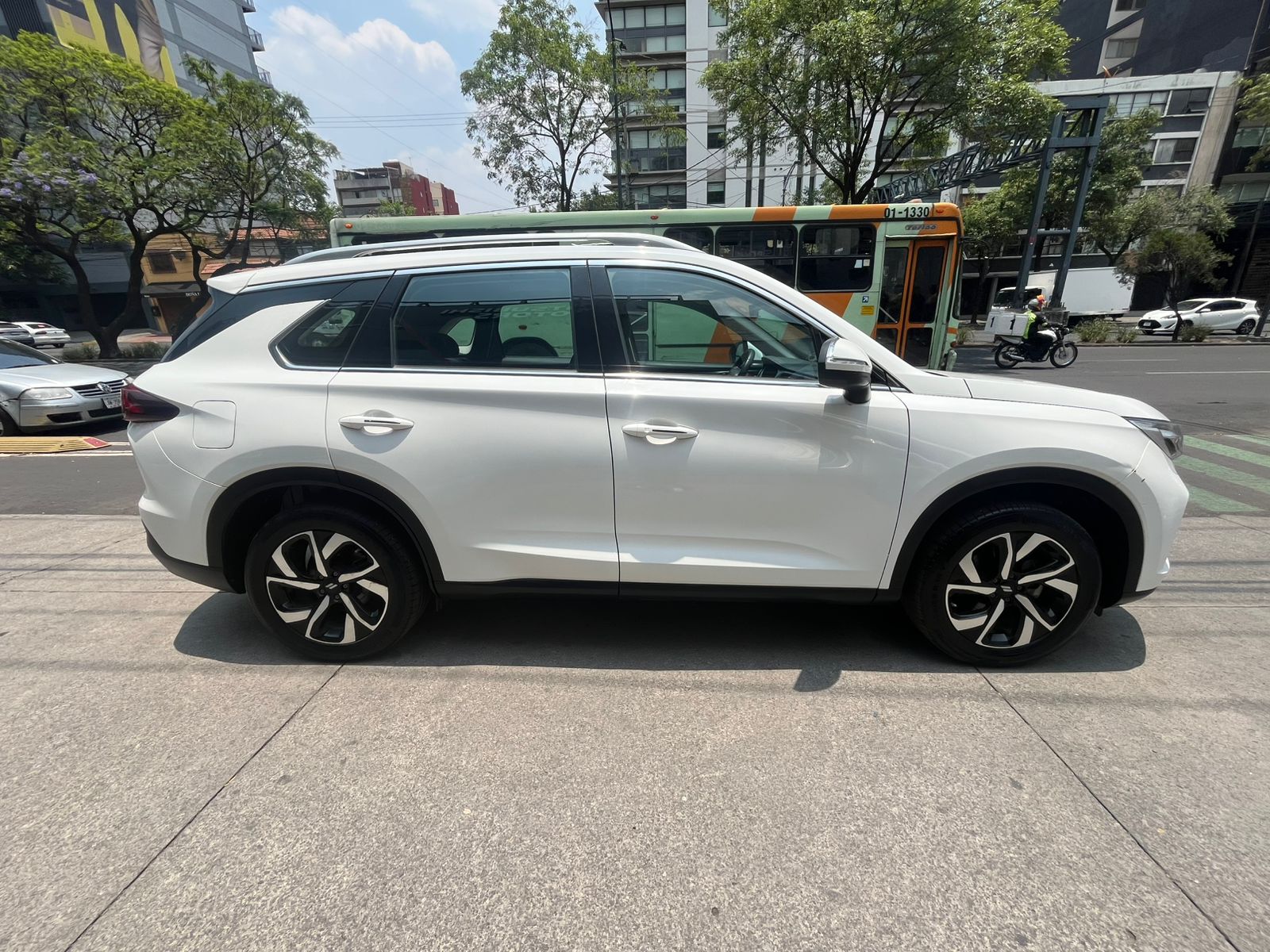 2023 DODGE Journey 5 pts. SXT, 1.5T, TA, RA-18
