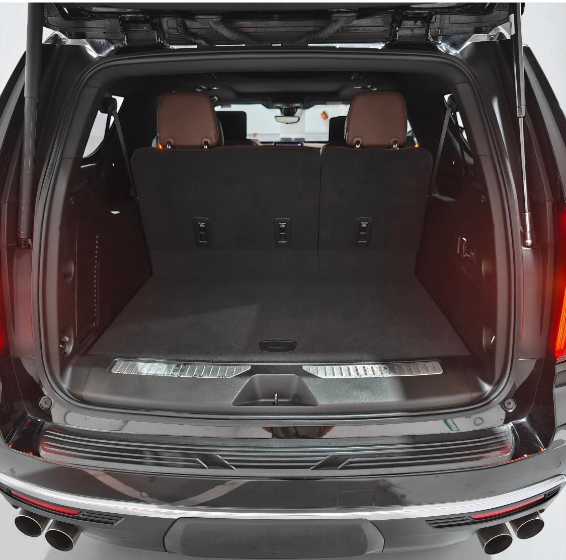 2021 CHEVROLET Suburban 5 pts. High Country, 6.2l, TA, piel, QCP, s. Bose, RA-22, 4x4