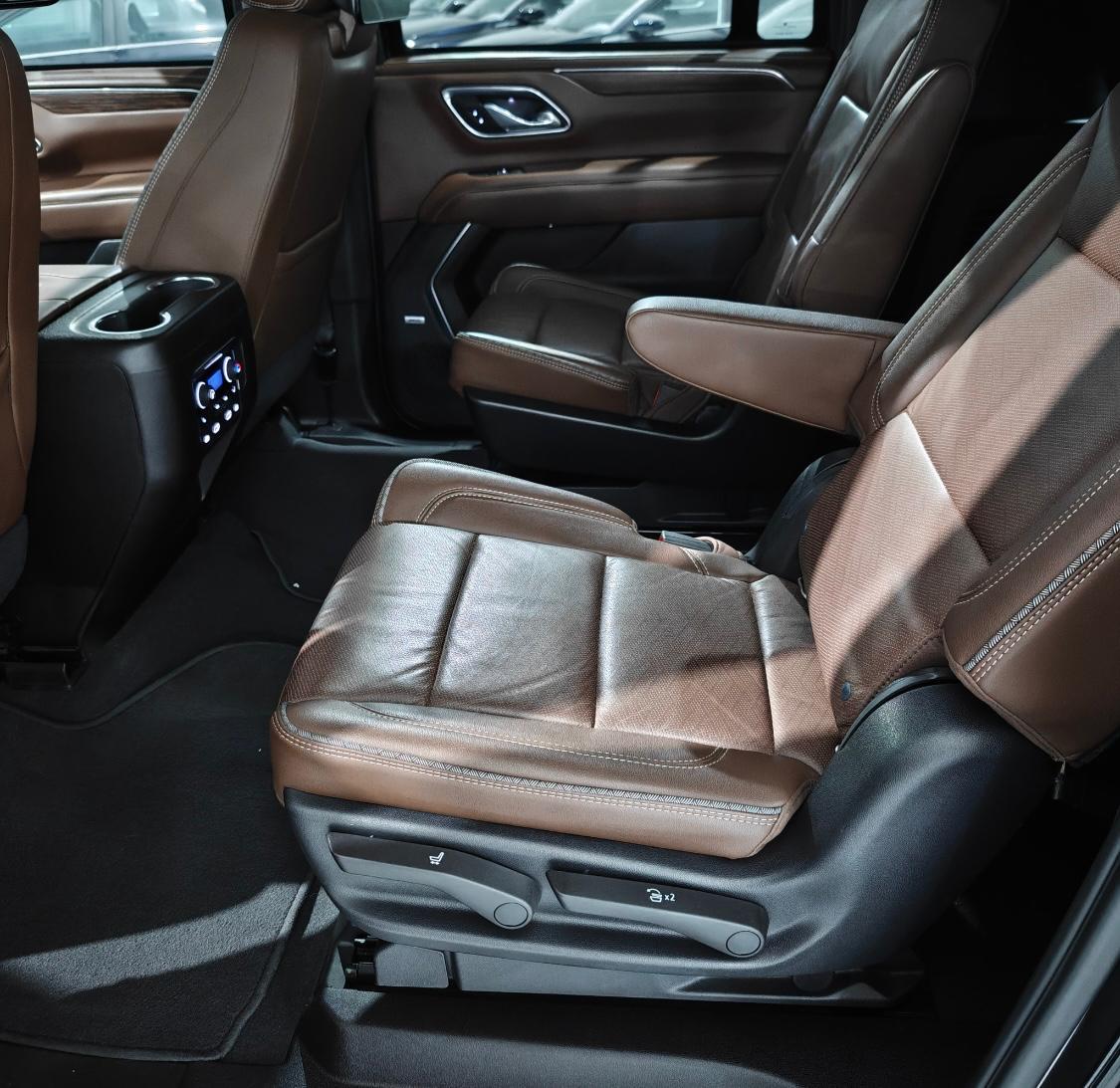 2021 CHEVROLET Suburban 5 pts. High Country, 6.2l, TA, piel, QCP, s. Bose, RA-22, 4x4