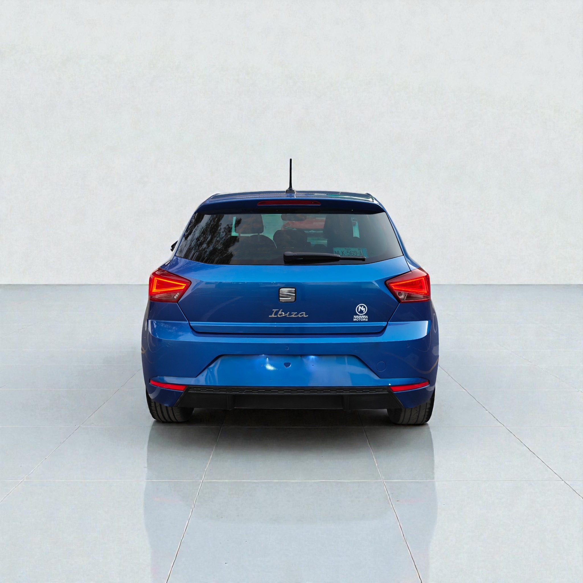 2024 SEAT Ibiza 5 pts. Xcellence, 110 HP, 1.6l, TM5, a/ac., QC, f. led, RA-16