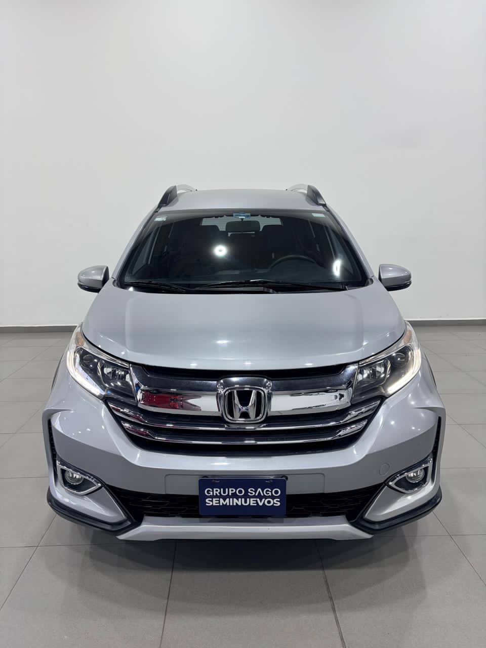 2022 HONDA BR-V 5 pts. Prime, 1.5l, TA, a/ac. Aut., f. niebla, RA-16