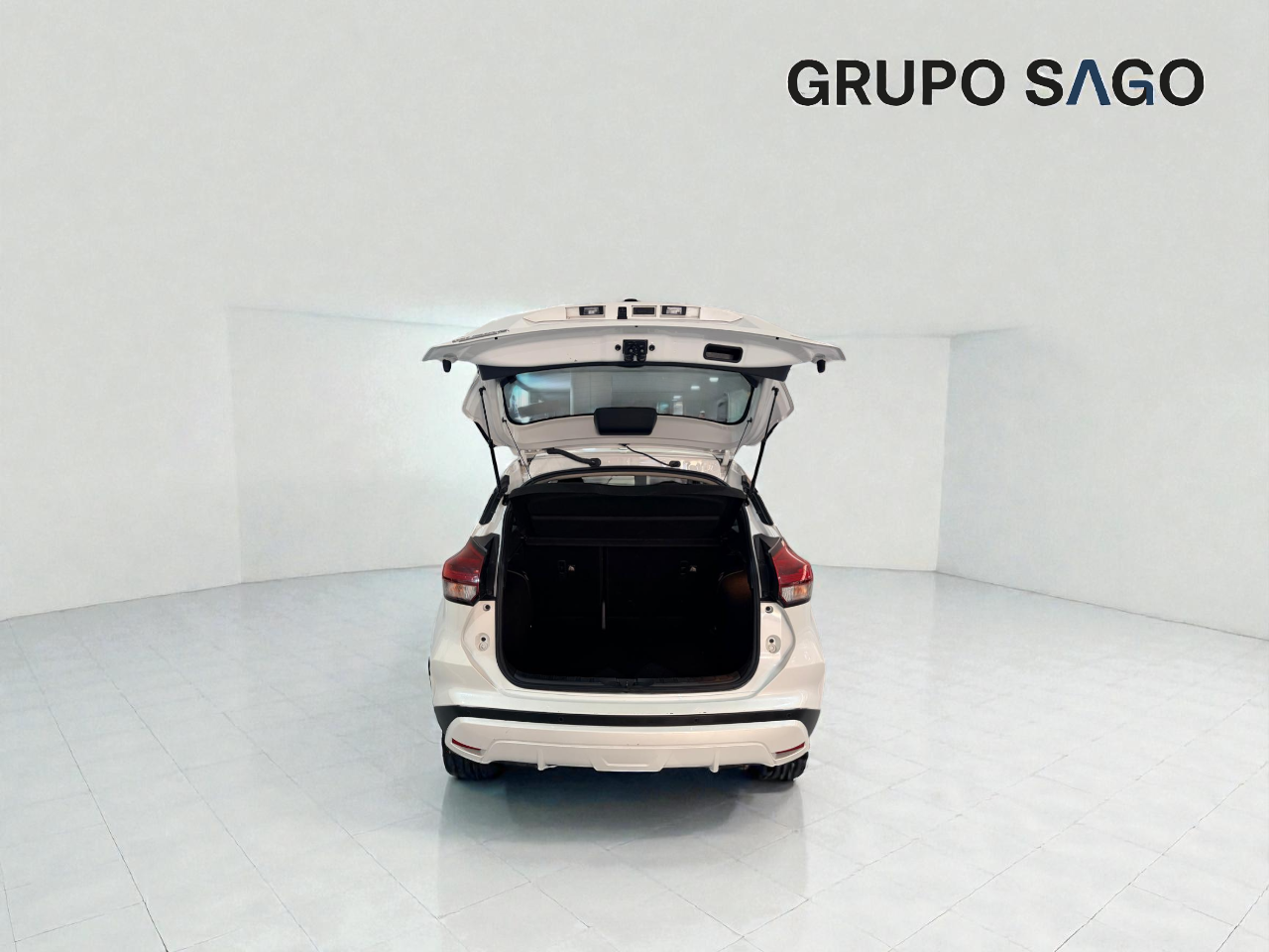 2024 NISSAN Kicks 5 pts. Advance, 1.6l, TM5, a/ac., VE, RA-16