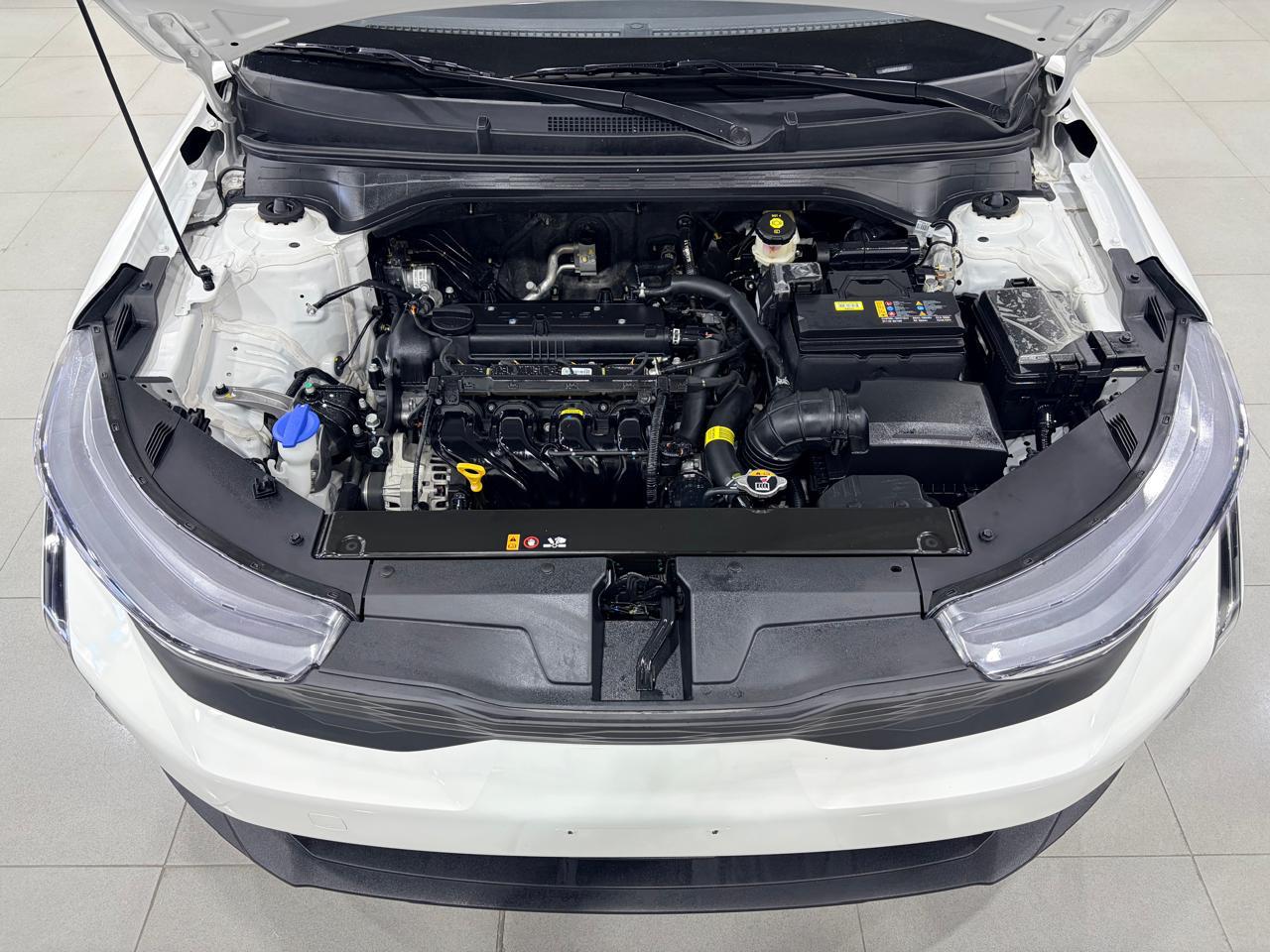 2026 KIA K3 4 pts. L, 1.6l, TA, a/ac., R-15