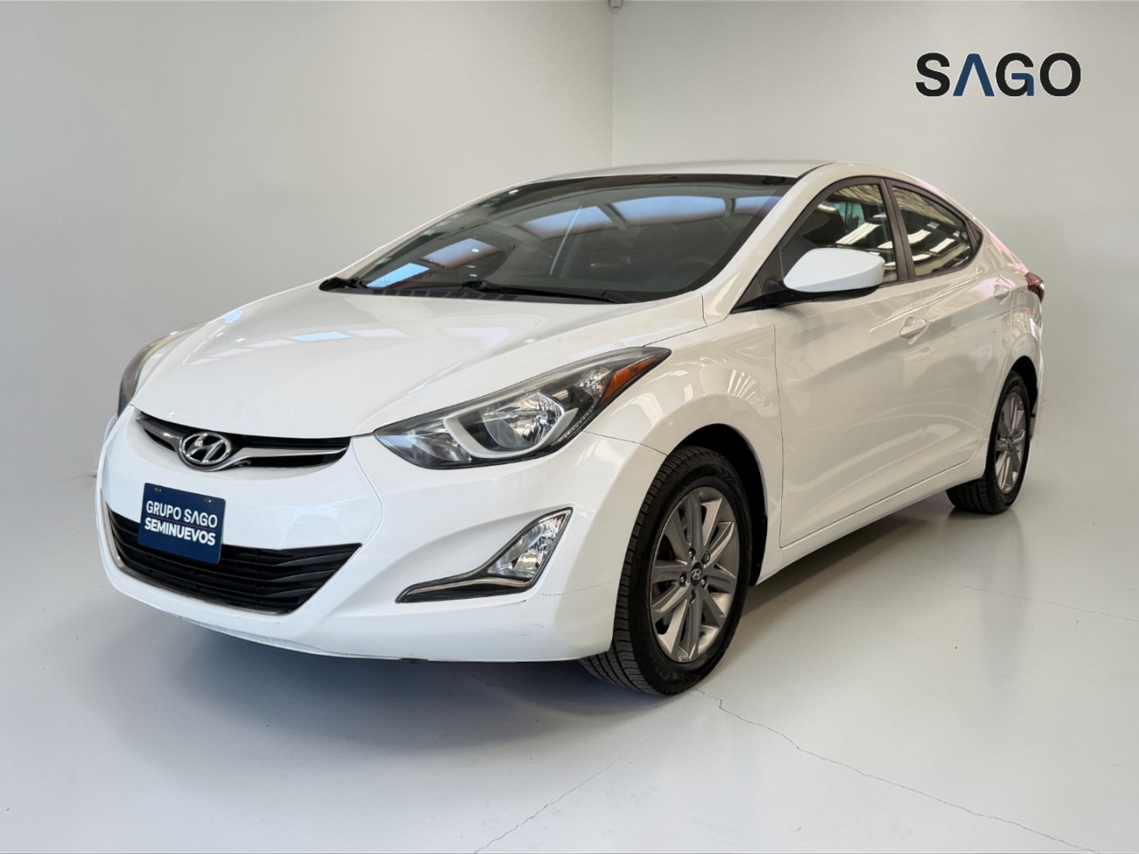 2015 HYUNDAI Elantra 4 pts. GLS Premium, 1.8l, TM6, a/ac., f. niebla, RA-16