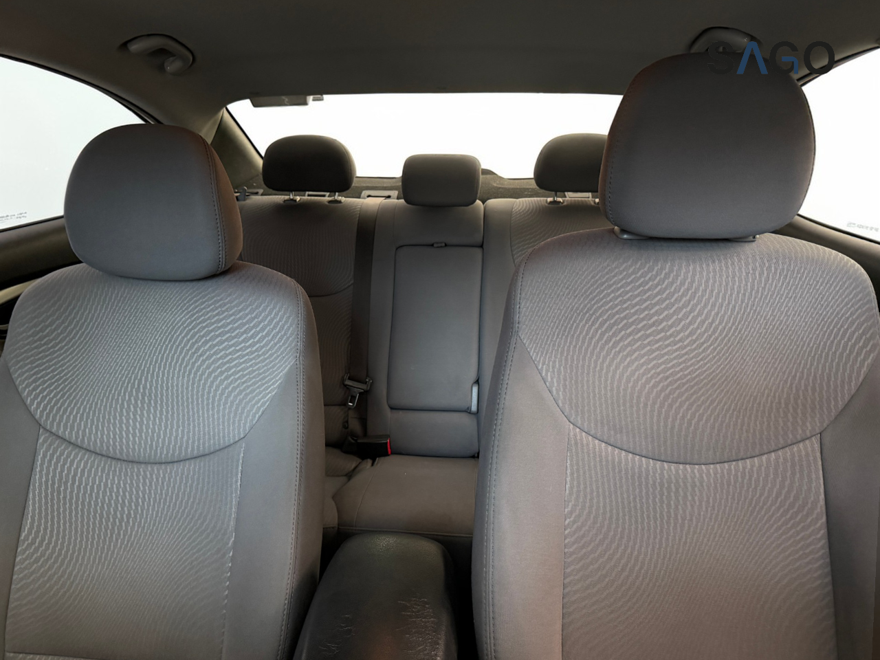 2015 HYUNDAI Elantra 4 pts. GLS Premium, 1.8l, TM6, a/ac., f. niebla, RA-16