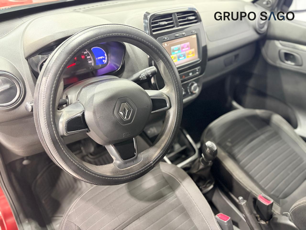 2021 RENAULT Kwid 5 pts. HB Outsider y Bitono, TM5, a/ac., VE del., ABS, f. niebla, R-14