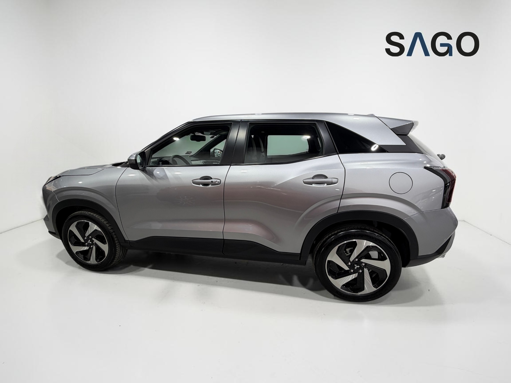 2025 MITSUBISHI Outlander 5 pts. SE Plus, PHEV, TA, piel sint?tica, QCP, RA-18, 4x4