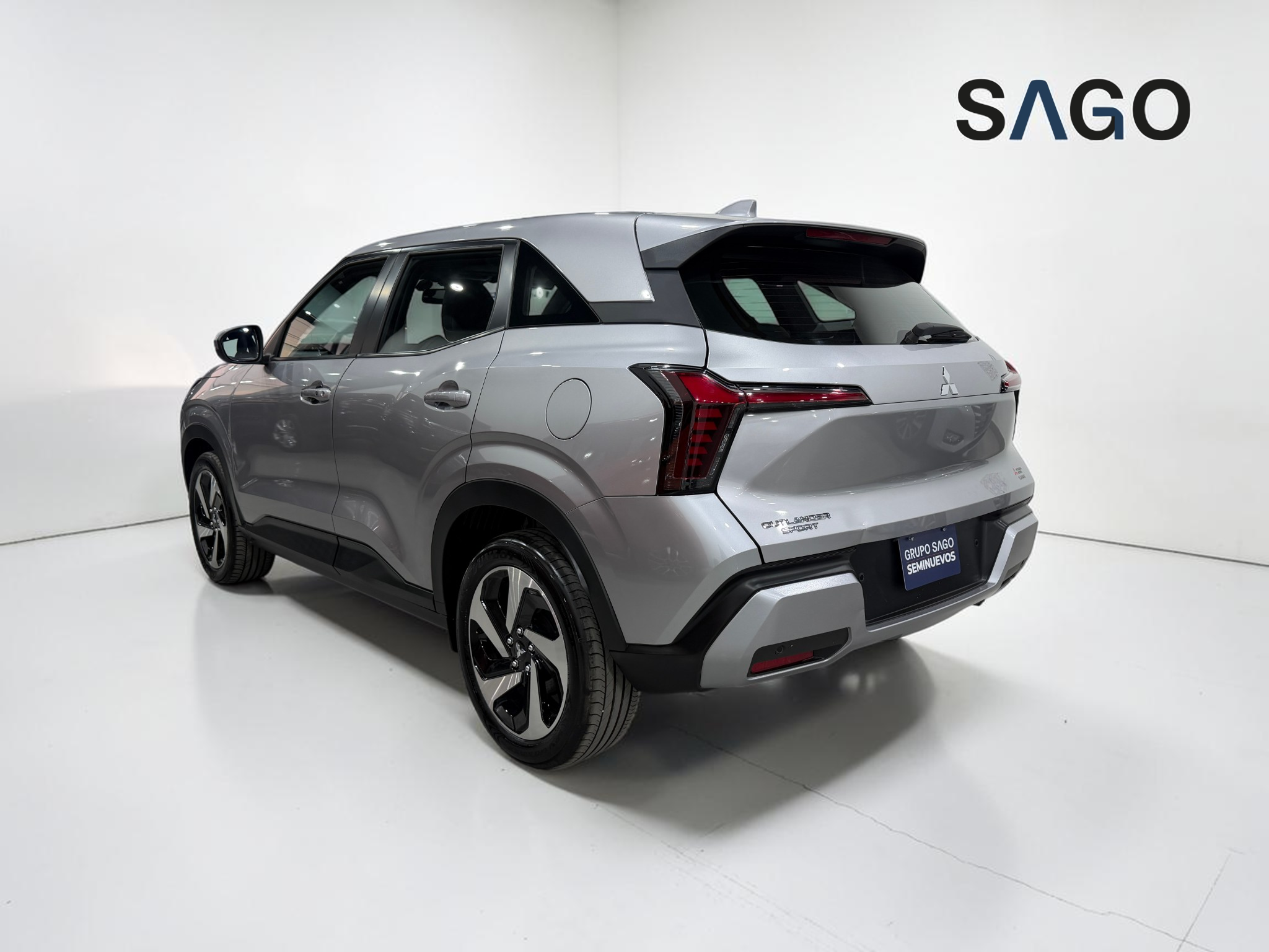 2025 MITSUBISHI Outlander 5 pts. SE Plus, PHEV, TA, piel sint?tica, QCP, RA-18, 4x4