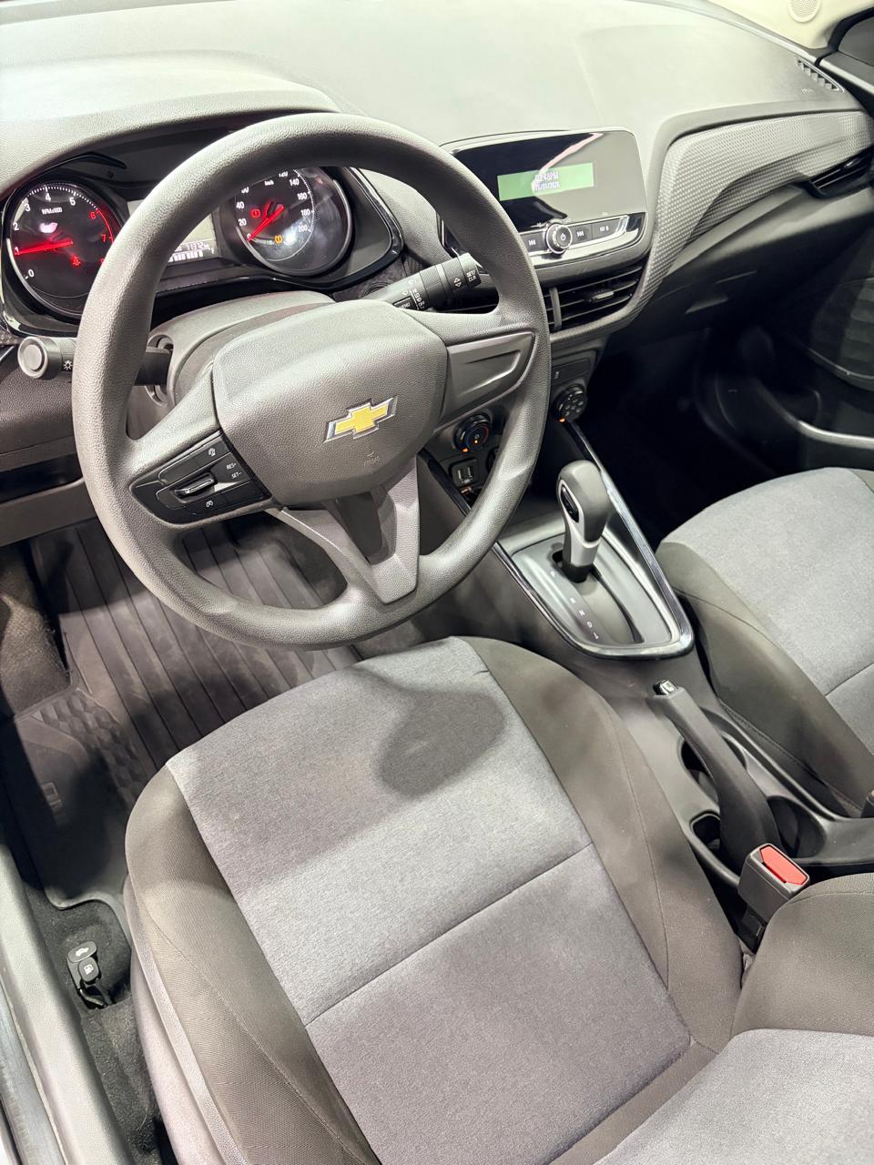 2023 CHEVROLET Onix 4 pts. LT, 1.3l, TM5, a/ac. Aut., VE, BA, RA-15