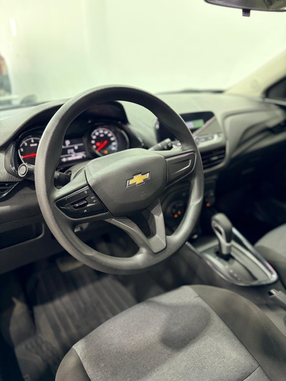2023 CHEVROLET Onix 4 pts. LT, 1.3l, TM5, a/ac. Aut., VE, BA, RA-15