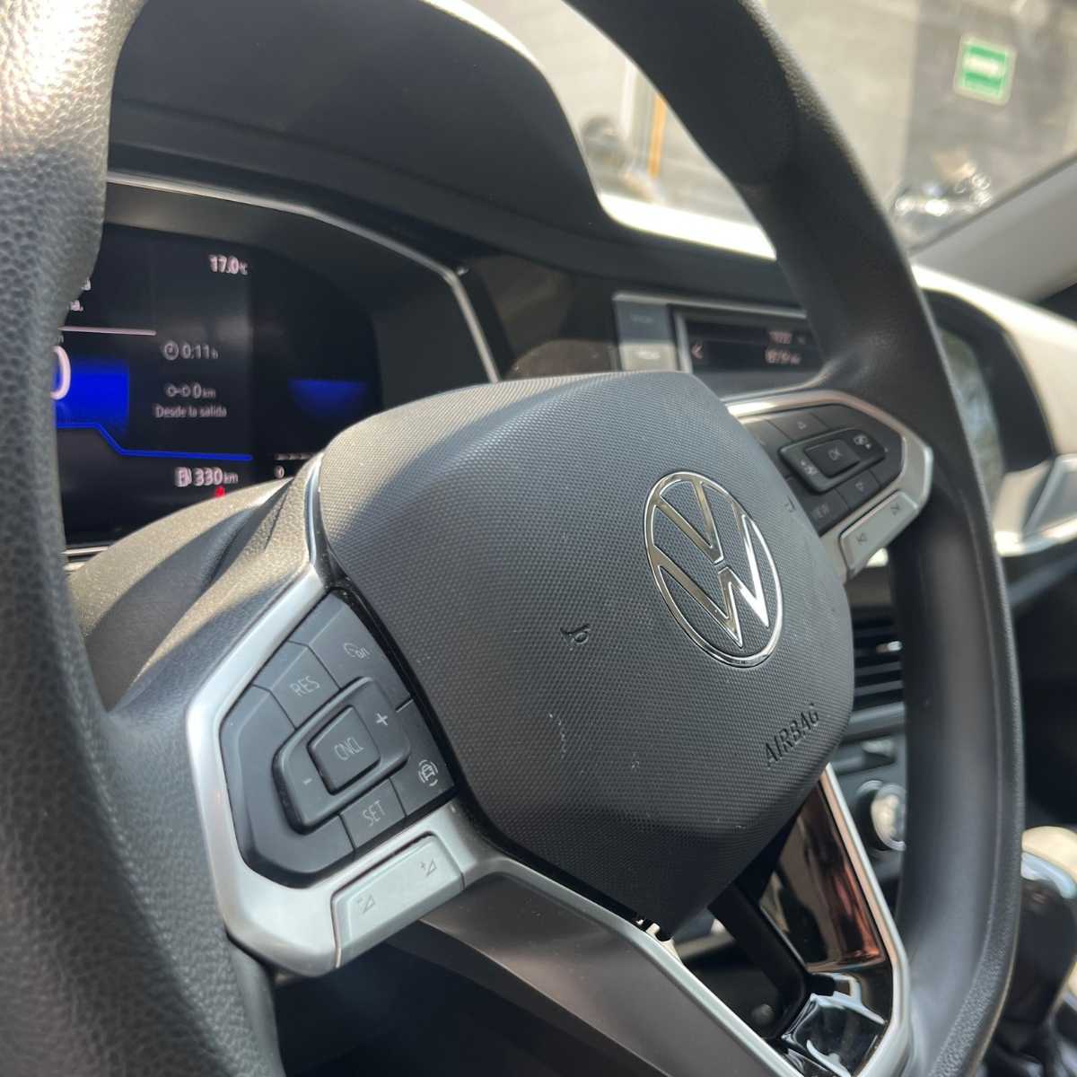 2023 VOLKSWAGEN Jetta A7 4 pts. Trendline, 1.4T, TM5, R-16