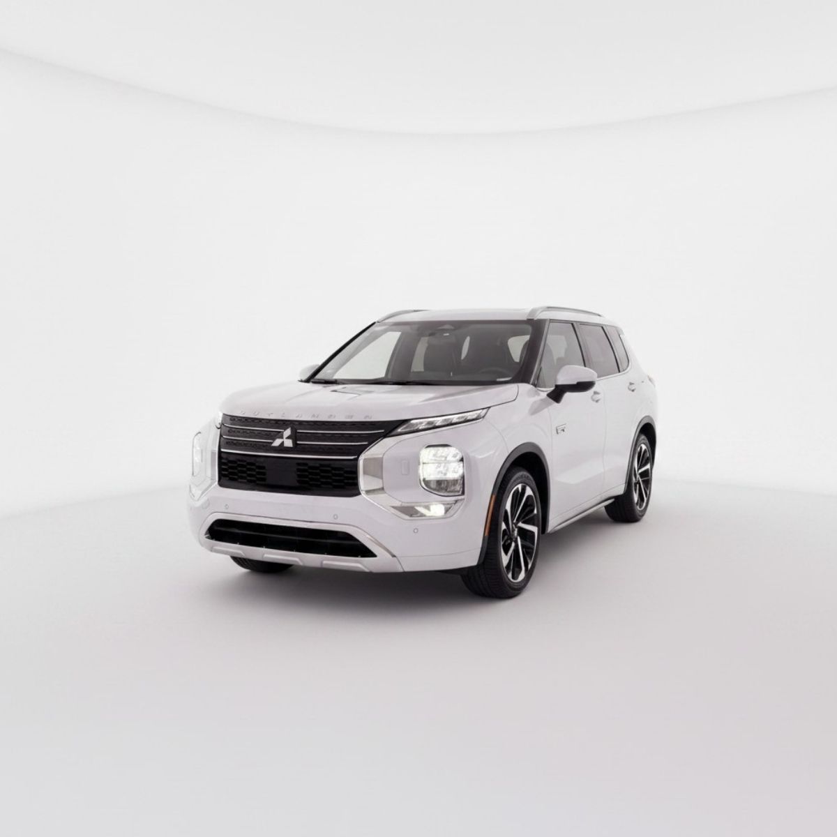 2025 MITSUBISHI Outlander 5 pts. Diamond, PHEV, TA, piel premium, molduras crom., RA-20, 4x4