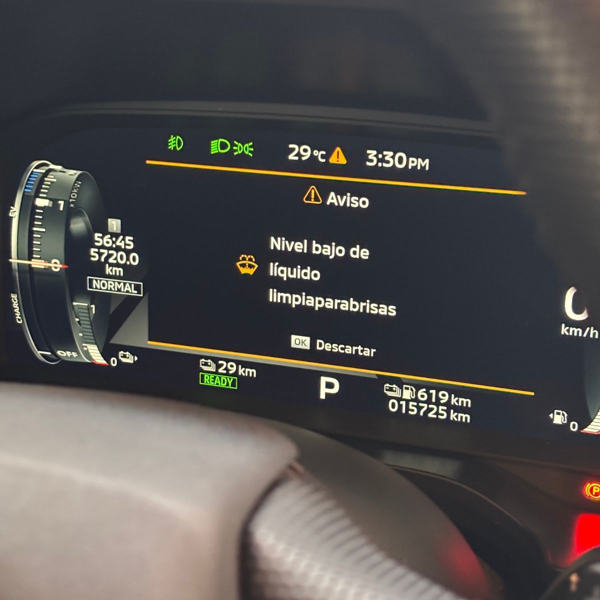 2025 MITSUBISHI Outlander 5 pts. Diamond, PHEV, TA, piel premium, molduras crom., RA-20, 4x4